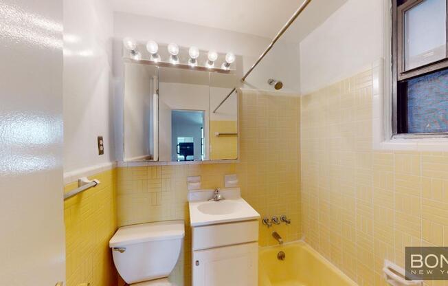 Studio, 1 bath, $2,450, Unit 4C