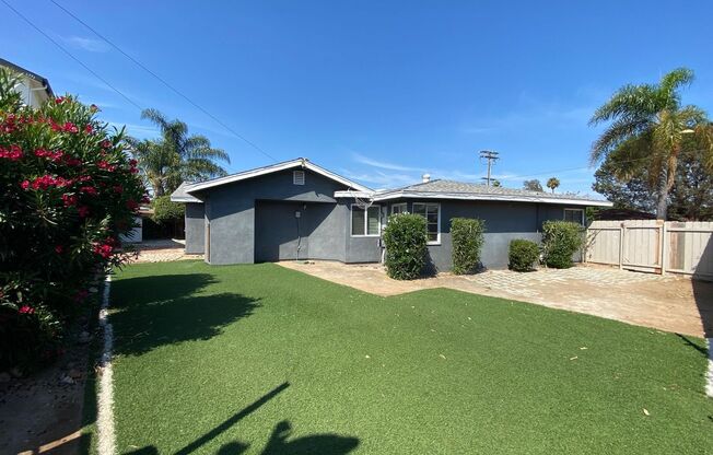 8BD/3BA, Large Yard w/ Turf!