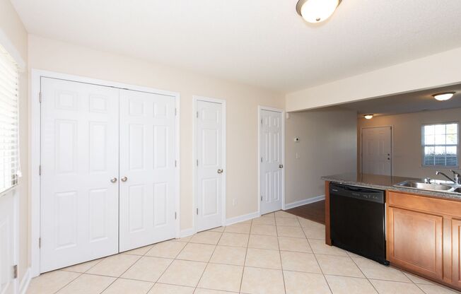 2 beds, 2.5 baths, $1,249