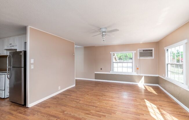 One bedroom Guest House on Horse Property