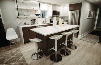 Recently Rehabbed 3 Bed 2 Bath in Great Wicker Park Location