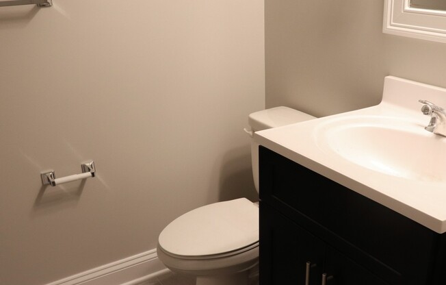 2 beds, 1.5 baths, $2,695, Unit 2-1