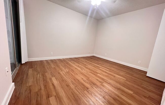 2 beds, 1 bath, 896 sqft, $1,750, Unit WIL-342