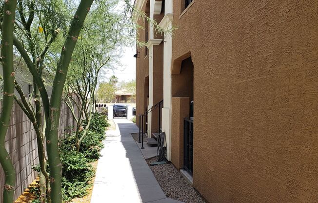 1331 E. Willetta St.