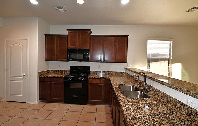 MOVE-IN-READY San Tan Heights Beauty