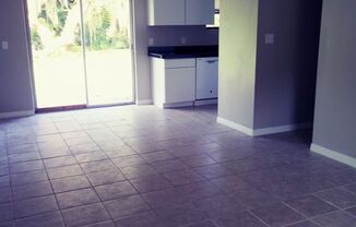 1 bed, 1 bath, 650 sqft, $1,100, Unit 7