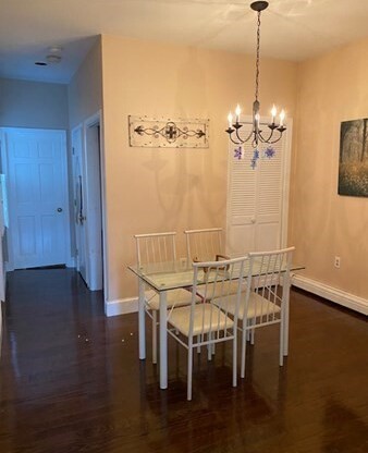 2 beds, 2 baths, 913 sqft, $2,600, Unit 1