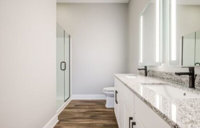 2 beds, 2 baths, 1,140 sqft, $1,699, Unit 315