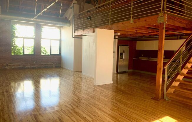 1 bed, 1 bath, 900 sqft, $3,950, Unit 2121 B216