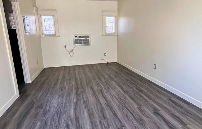 844 Chestnut Ave.