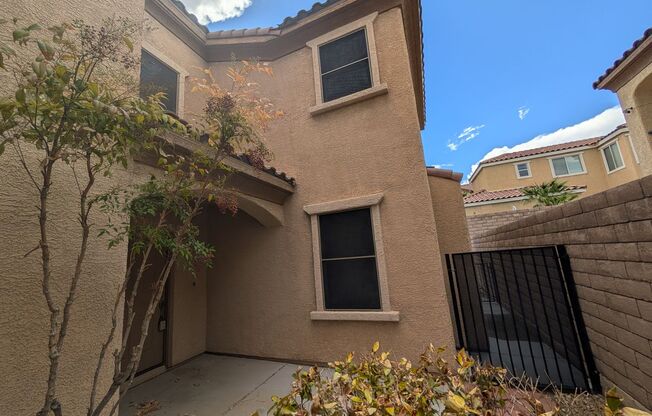 Superior Summerlin 3 Bedroom Home