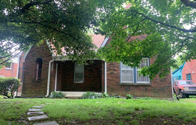 1410 Calvin Avenue