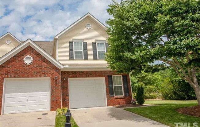 North Raleigh Townhouse with One Car Garage