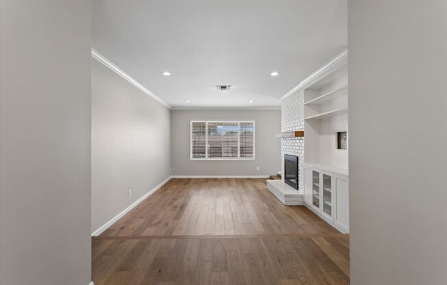 This place is a BEATUTY & ready for you now!!! 4 Bedroom, 3 bathroom, 3 car garage, Huge lot, Fully updated, Pool, Ease care Yard, 85254, Great schools, Close to MAYO!!!  READY NOW!!!