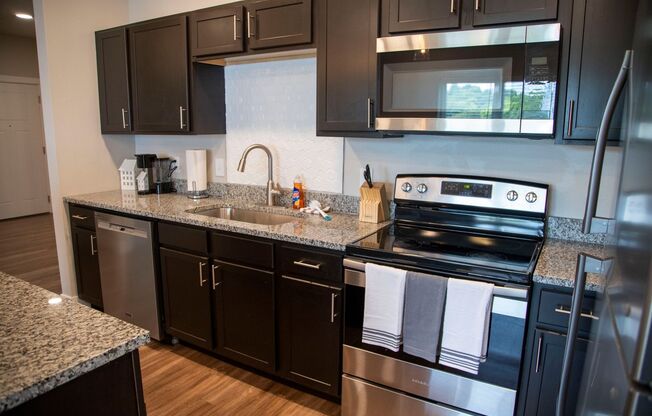 2 beds, 2 baths, $1,950