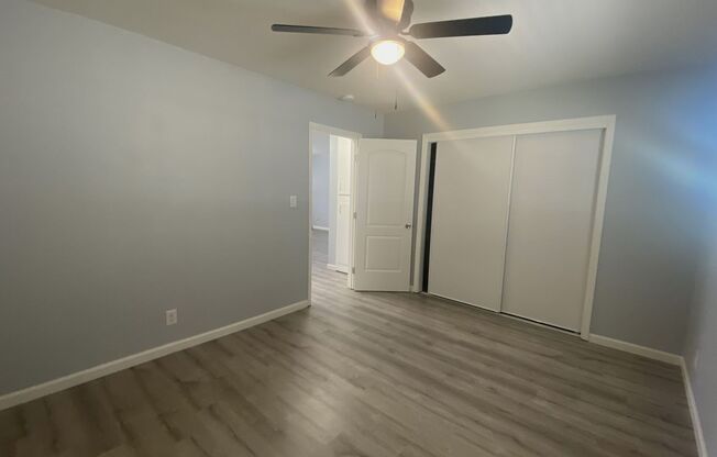 1 bed, 1 bath, 650 sqft, $1,595, Unit O-49