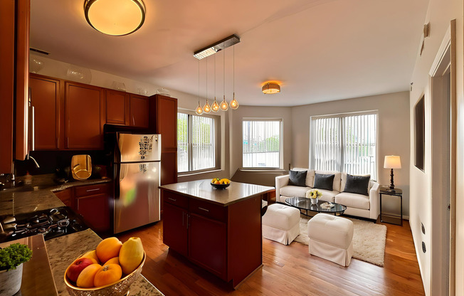 2 beds, 2 baths, $2,285, Unit A2