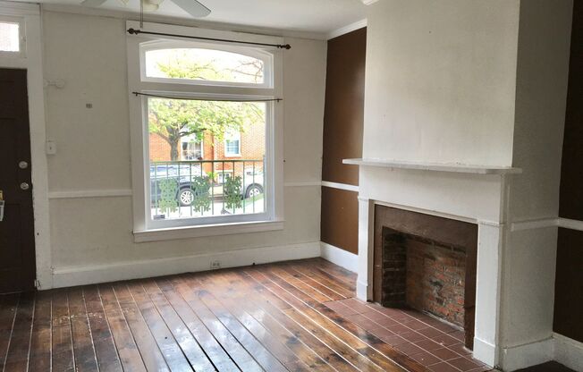 Charming 3Bed/2Bath Townhome in Historic Ridgley Delight!
