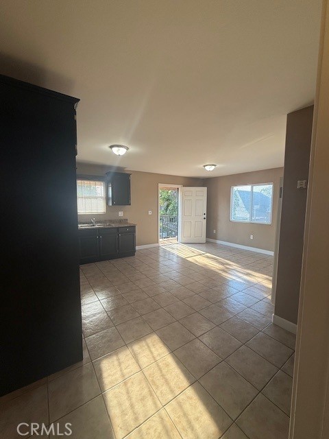1232 E 68 ST