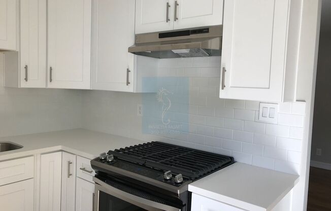 347 Royal Carriage Apartments