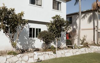 921 South Ventura Road