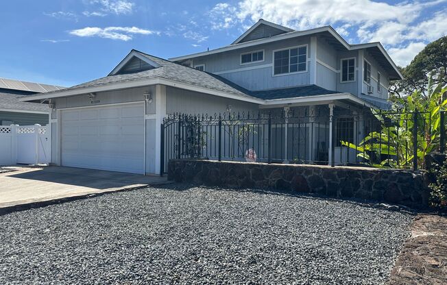 Free Perks, Spacious 4-Bedroom, 3-Bath Home!