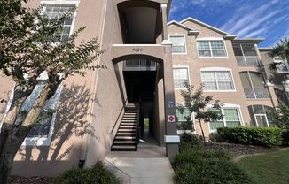 APARTMENT IN THE METROWEST AREA!