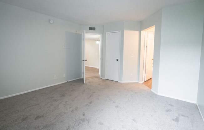 1 bed, 1 bath, 695 sqft, $1,698, Unit 306