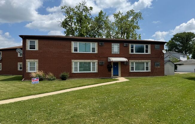 4435 Eberly Ave