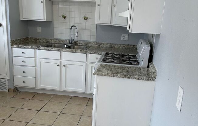 328 Rhode Island (New) St NE