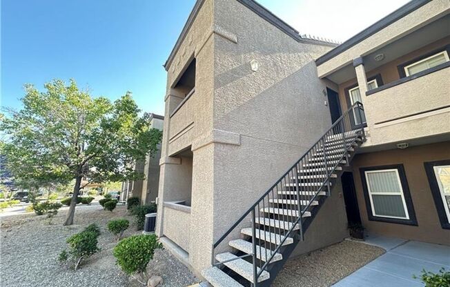 1 BED CONDO FOR RENT IN SOUTHWEST AREA!