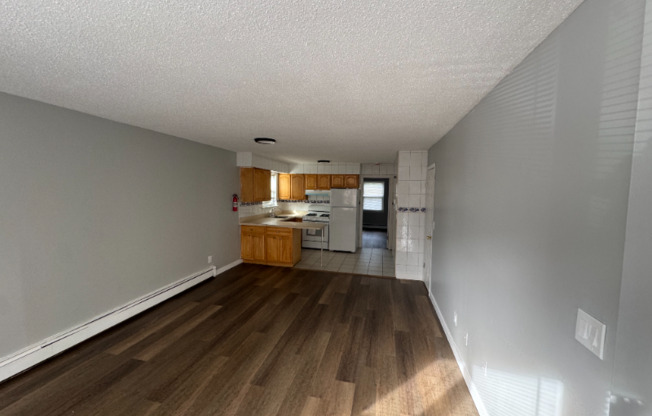 30 PERGOLA AVE