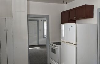 $1200 - 2 Bedroom 1 Bath Home - Heart of the City