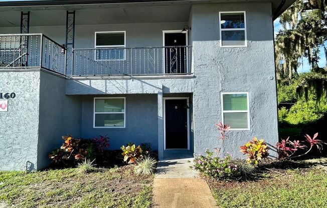 2 beds, 1 bath, $1,195