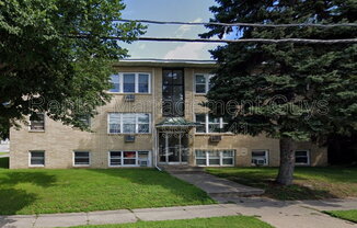 435 FRONT AVE