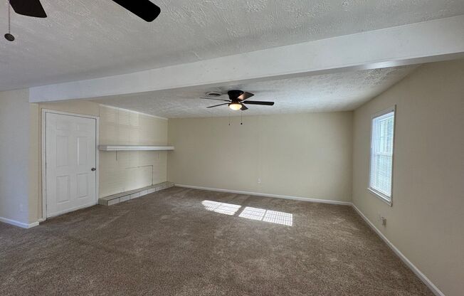 3 Bedroom 2 Bath (w/ Bonus Room) & Spacious Living Area