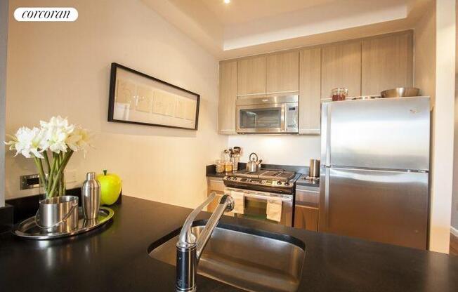 Studio, 1 bath, $3,750, Unit 29F