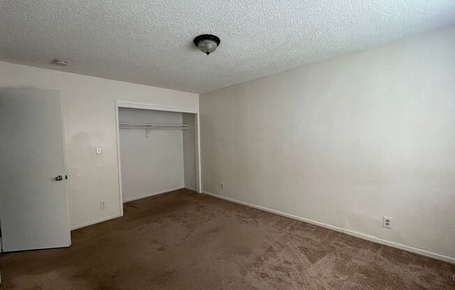 2 beds, 2 baths, $4,000, Unit 1