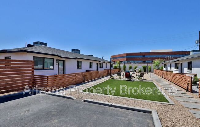 4150 N 25 ST