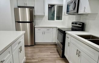 Studio, 1 bath, 373 sqft, $2,095, Unit 25