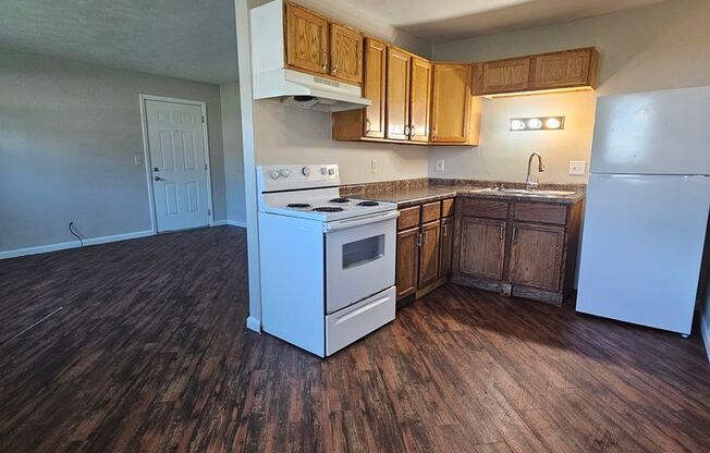 1 bed, 1 bath, $675, Unit 3418 Apt 2