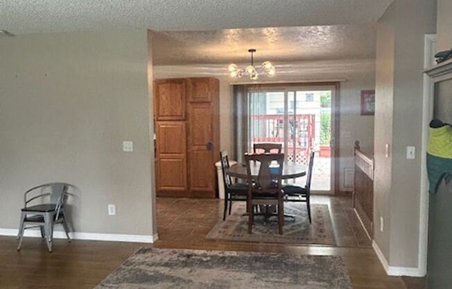 Stunning 5-Bedroom Home in Highly Desirable West End – $3,100/mo (Includes Internet & Lawn Care!)