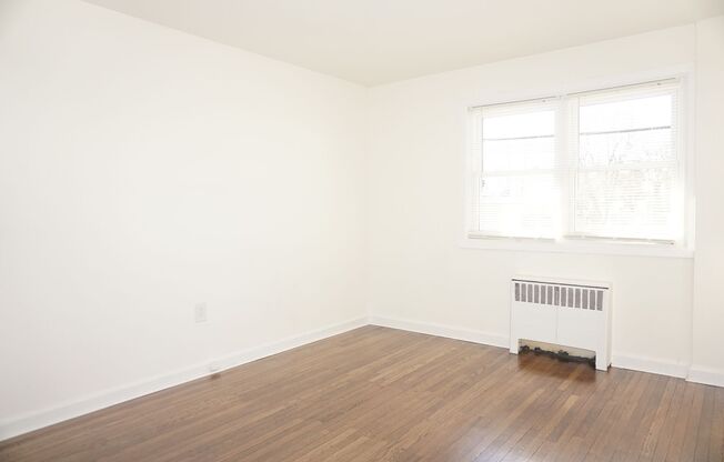 1 bed, 1 bath, 600 sqft, $1,149, Unit A12