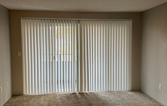 1 bed, 1 bath, 643 sqft, $1,235, Unit 326