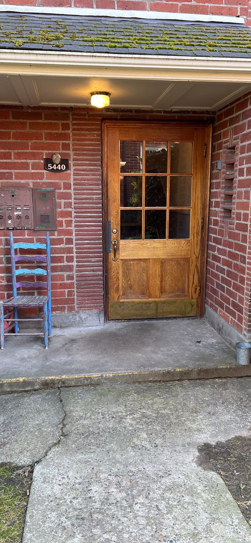 1 bed, 1 bath, $1,499, Unit 5440-2