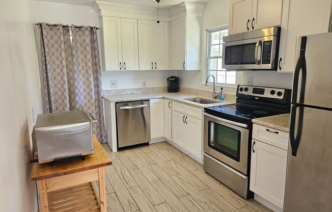 Nice 3 bed 1 bath home located in Marietta minutes from I-75