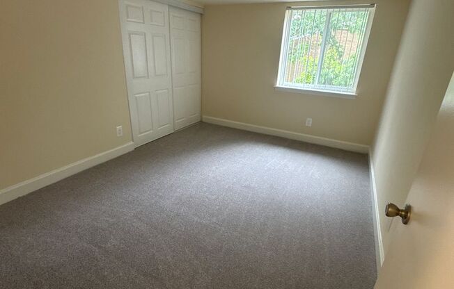 2 beds, 2 baths, 1,000 sqft, $2,150, Unit 14233 #304