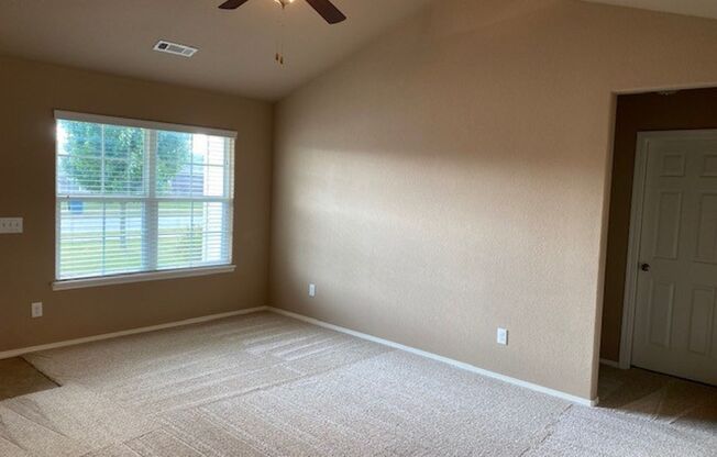 Super Cute Home in SW Bentonville!