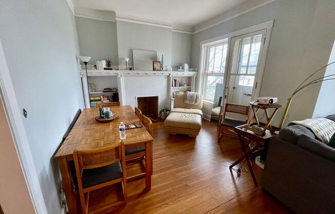 2320 E Belleview Pl.