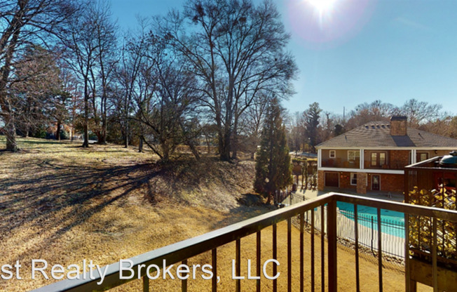 ***AVAILABLE MAR. 1ST*** Red Oak Village Condo - 2Br/2.5Ba